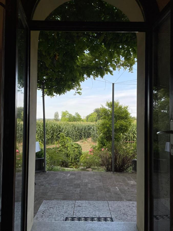 B&B Il Melograno Monzambano Exterior photo